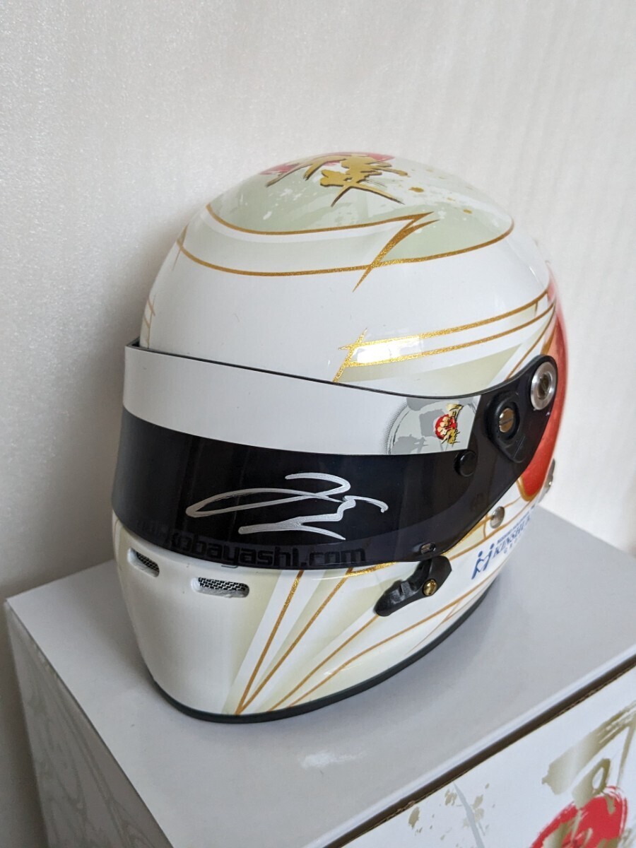 小林可夢偉　直筆サイン入り　1/2ヘルメット　2012表彰台　日本GP限定_画像1