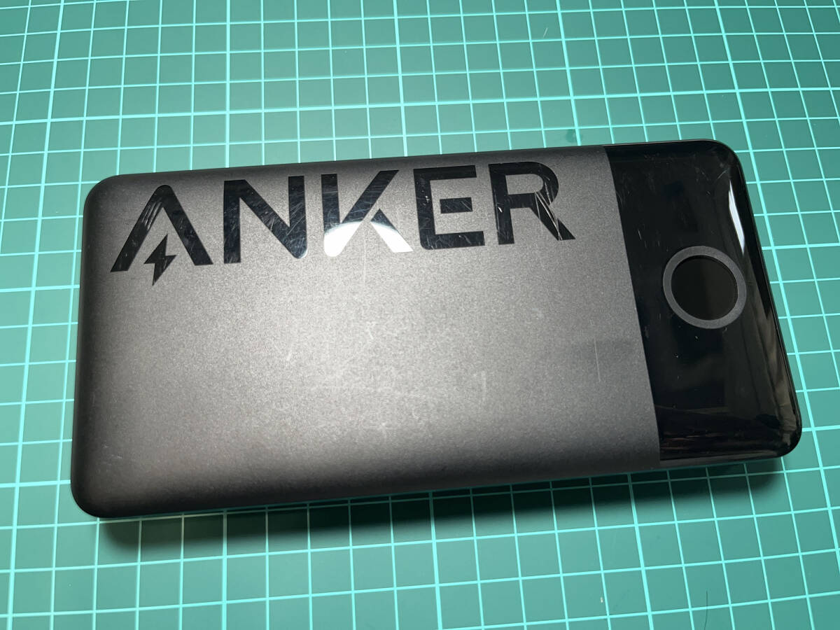 Anker Power Bank (20000mAh, 15W, 2-Port) の画像1