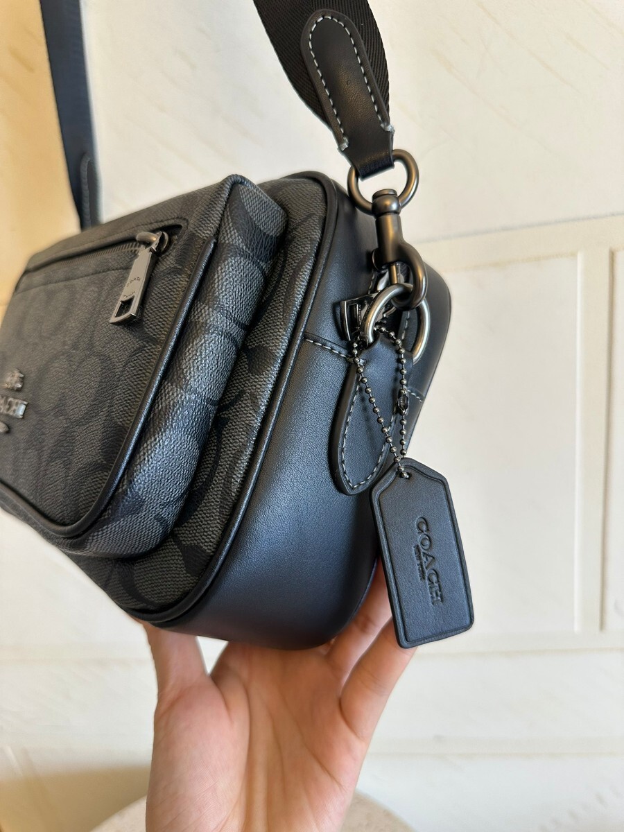 <COACH>コーチバッグ ショルダーバッグ CJ510 ボディーバッグ メンズ COACH>コーチバッグ ショルダーバッグ CJ510 ボディーバッグ メンズ