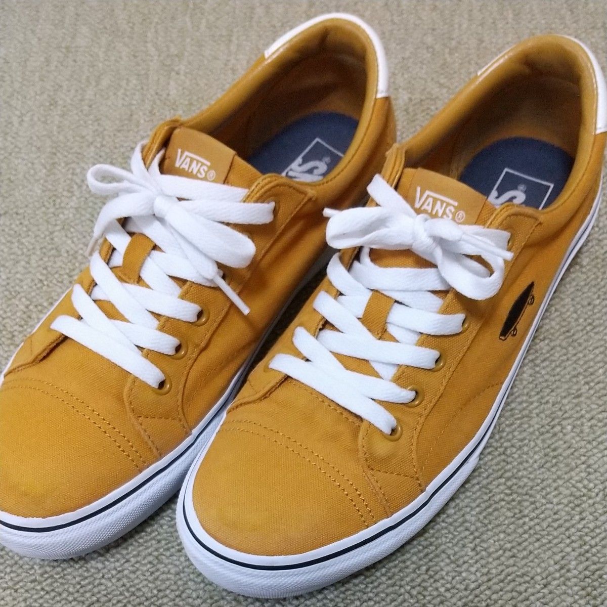 VANSスニーカー　スケーター　イエロー　27cm