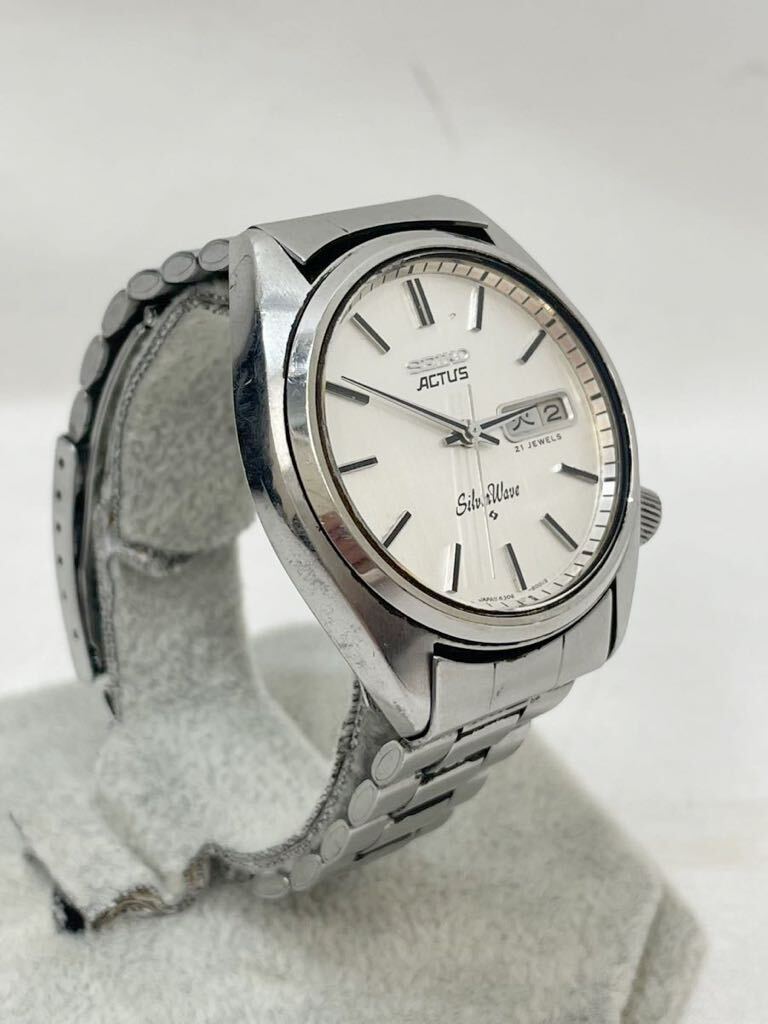 KT0410 SEIKO/セイコー ACTUS アクタス Silver Wave 腕時計 6306-8000 21JEWELS デイデイト 自動巻き オートマ シルバー系 動作品の画像2