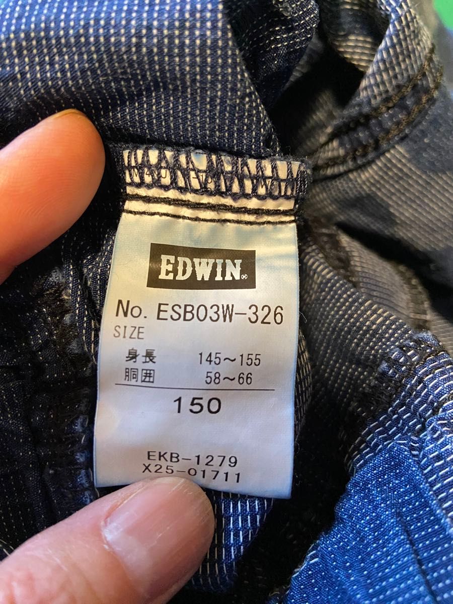 EDWIN カモフラ　ネイビー　ショートパンツ　150センチ 