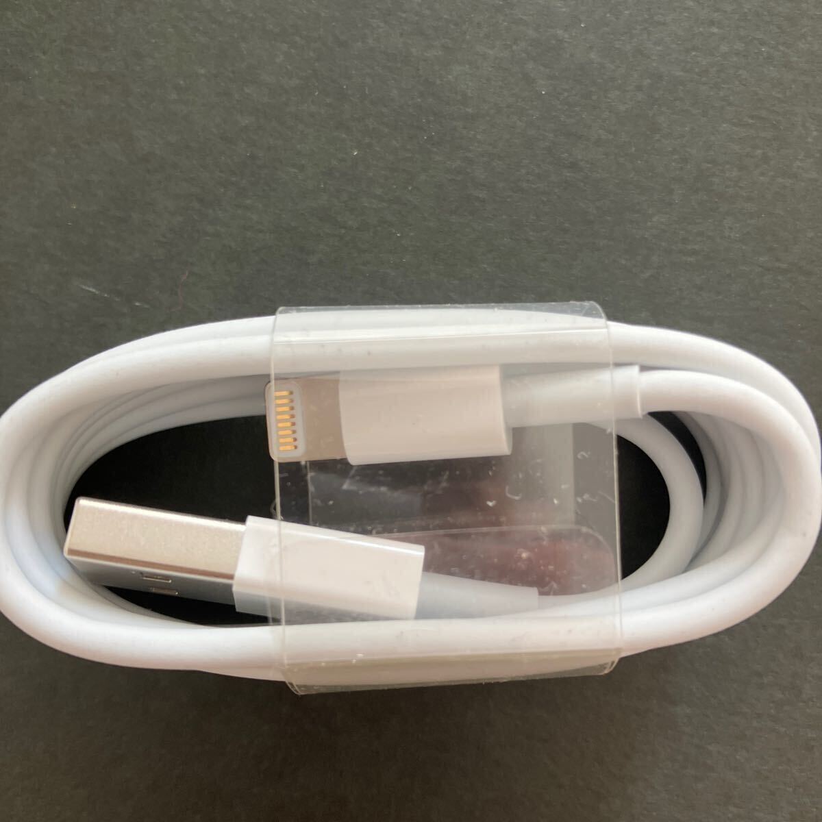 未使用『iPhone充電器 ライトニングケーブル 1m 純正品アダプタセット』の画像3