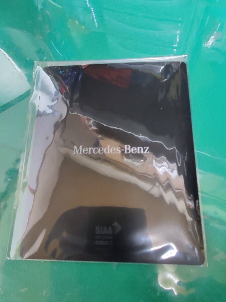  unused * new goods Benz mask * mask case . liquid crystal screen . glasses .. Cross ( not for sale )
