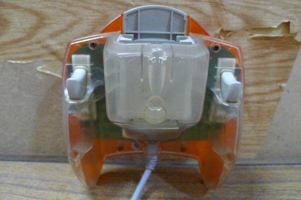 DD567 SEGA セガ [Dreamcast コントローラ HKT-7700] オレンジ系 ドリキャス DC 動作確認済 /60の画像4