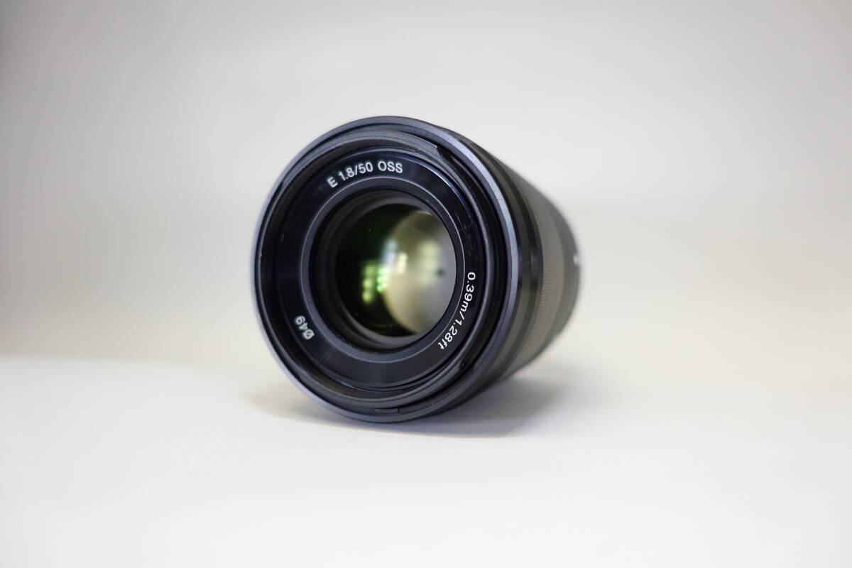 ◆美品◆ソニー SEL50F18 50mmF1.８ OSS ブラックの画像4