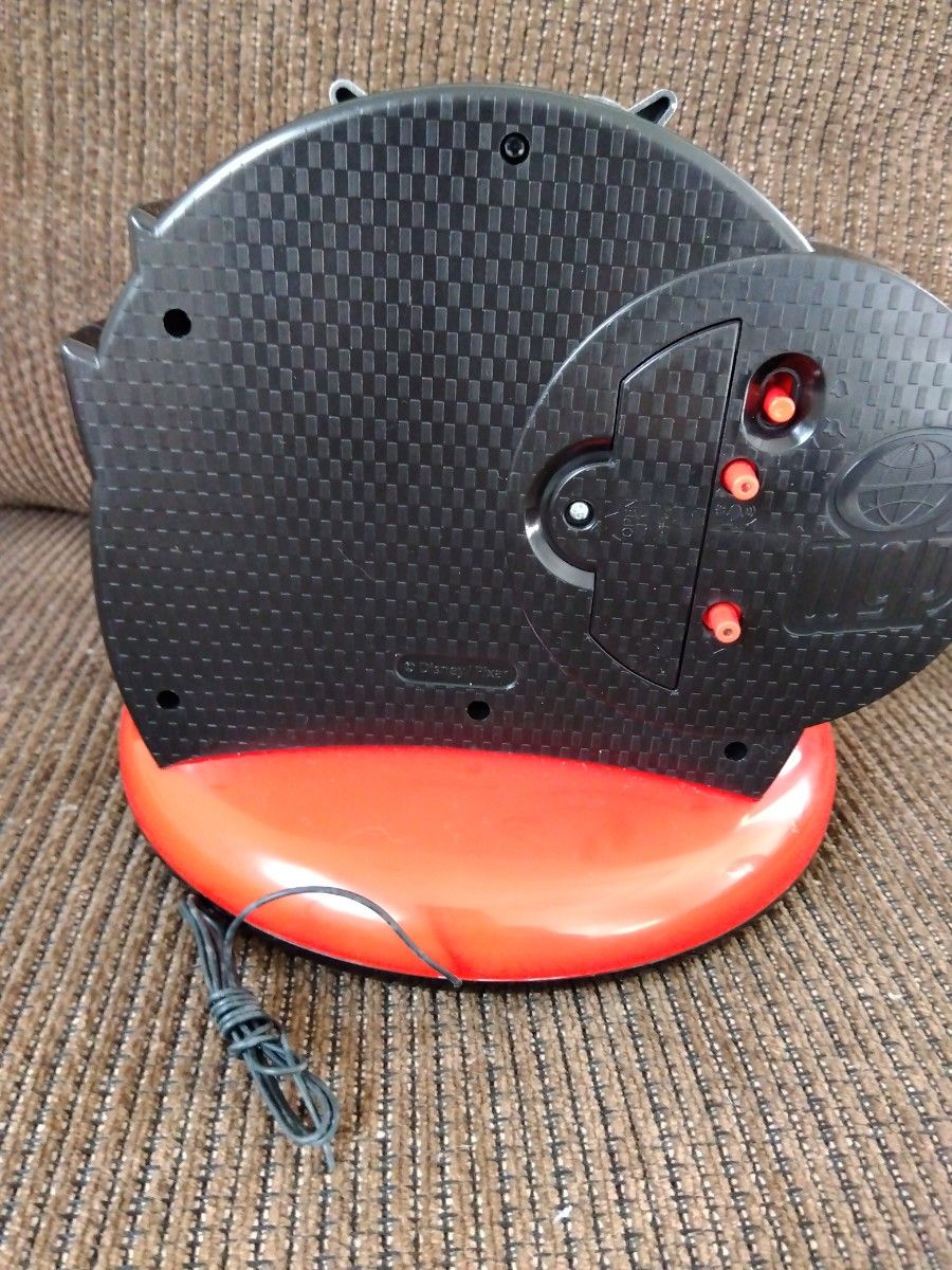 日本未発売 ディズニーカーズ2 ライトニングマックイーン 日本未発売 ディズニーカーズ2 ライトニングマックイーン
