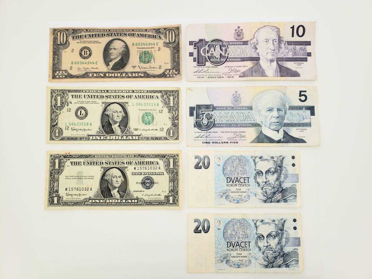 外国旧紙幣 7枚おまとめ/ アメリカ×3枚/ カナダ×2枚/ チェコ×2枚/ 中古品◆4916_画像1