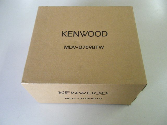 未装着品 2023年製 KENWOOD 彩速ナビ メモリーナビ MDV-D709BTW CD,DVDビデオ,SD,Bluetooth,地デジ フルセグ 200mmワイドタイプ_画像2