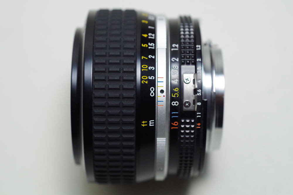 希少2006年以降シリアル SIC仕様 Ai-S 50mm F1.2 大口径標準レンズ 中古送料込み 実写画像あり Nikon NIKKOR ニコン ニッコール