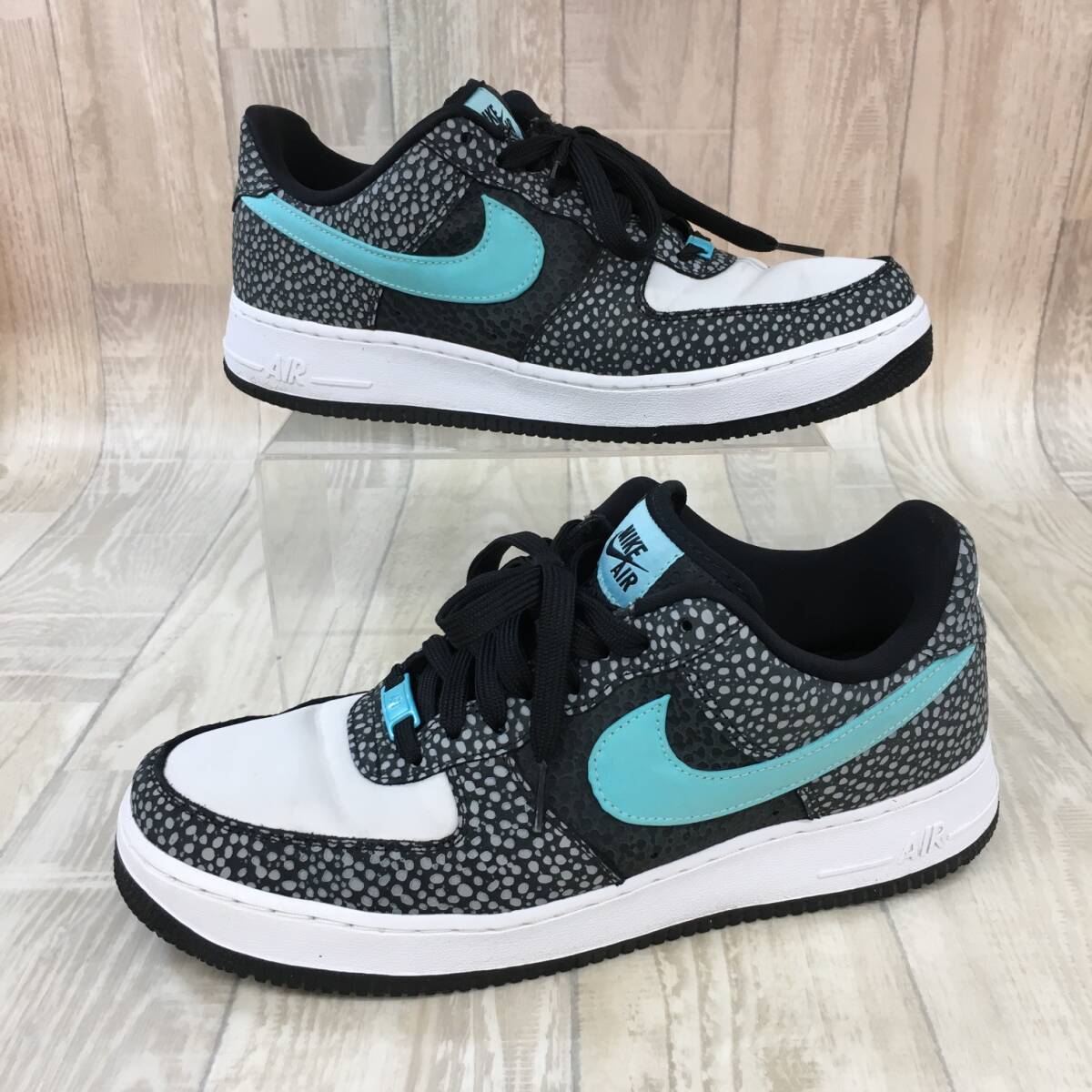 KZ1410★NIKE : AIR FORCE 1 LOW BY YOU DH7128-991★27.5★黒/グレー/ミント/白 ナイキ エアフォース1の画像1