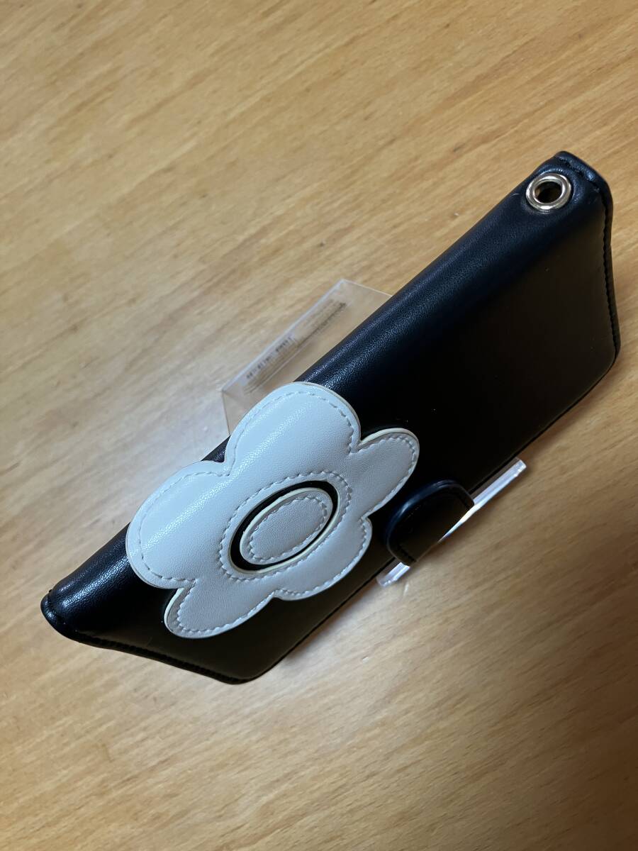 マリークワント iphoneケース iphone7/8/SE対応 スマホケース 手帳型・ブラックの画像3