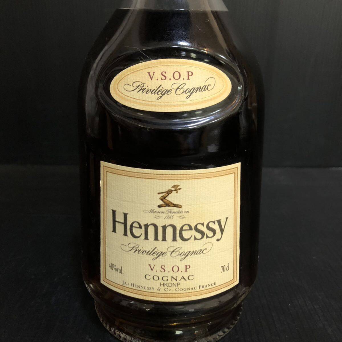 オススメ ☆未開栓☆ Hennessy ヘネシー VSOP PRIVILEGE プリヴィレッジ 700ml 40% ブランデー コニャック 古酒 洋酒 箱付き_画像3