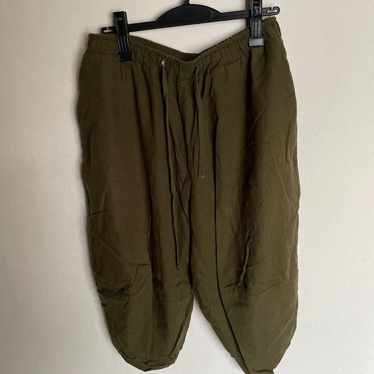 French Linen パンツ ズボン 七分丈 黒 緑 Lサイズ 2セット_画像2