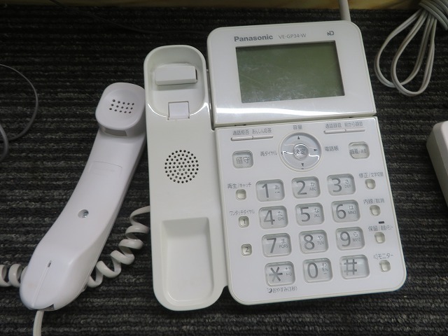 R☆Panasonic コードレス電話機 VE-GP34DL 子機付き 動作OKの画像2