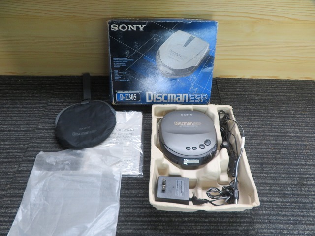 R☆SONY　Discman ESP　D-245　CDプレーヤー　ソニー　ディスクマン　現状品_画像1