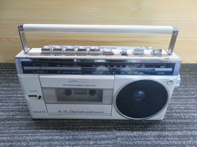 R☆SANYO FM AM 2BAND ラジカセ MR-A115 三洋 現状品の画像1