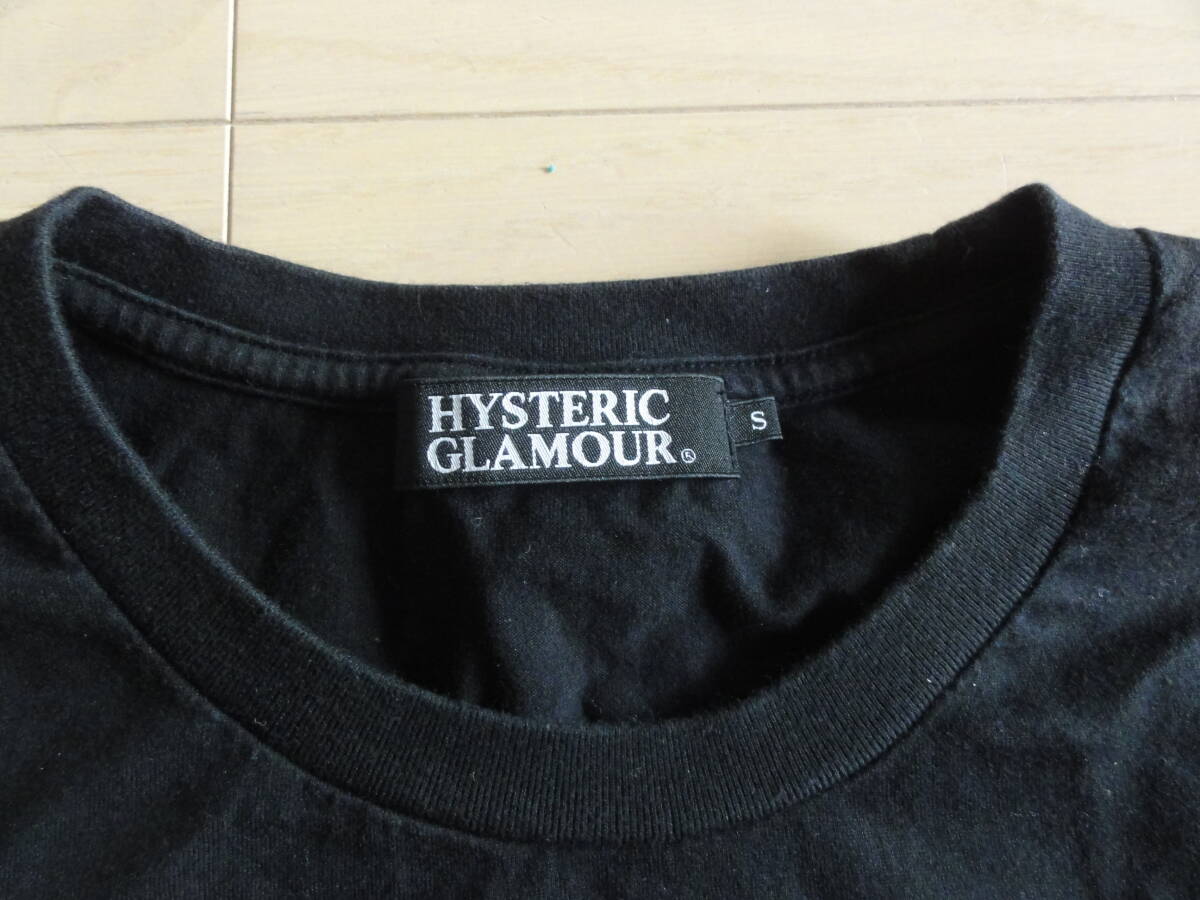 美品 HYSTERIC GLAMOUR LETITGLOWptT-SH 半袖Tシャツ 黒 Sサイズ 0251CL02_画像3