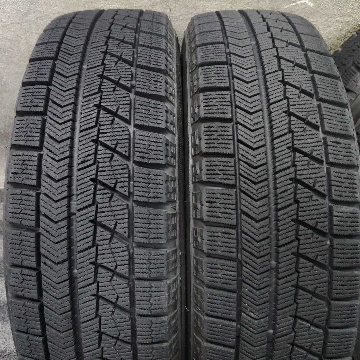 パT8862■155/65R14 BRIDGESTONE BLIZZAK VRX スチール 4.5J 4H +45 PCD100 スタッドレス★条件付送料無料★スズキ ダイハツ 軽自動車_画像8