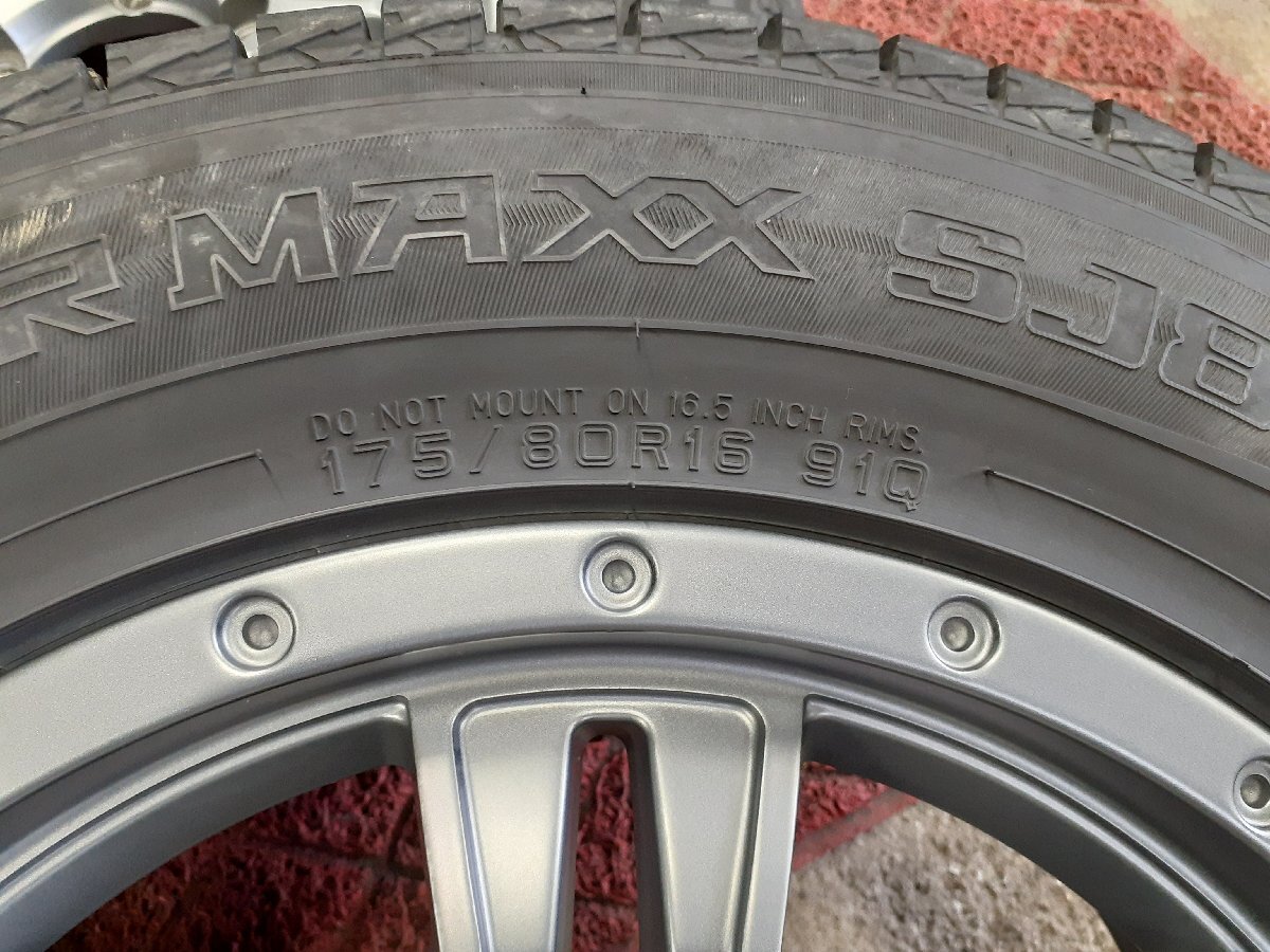 J5F5277■175/80R16 91Q　4本価格　DUNLOP WINTER MAXX SJ8　KAZERA HYPER3　送料無料 冬 ’20年 8分山 16×5.5J +22 PCD139.7 ハブ径109㎜_画像4