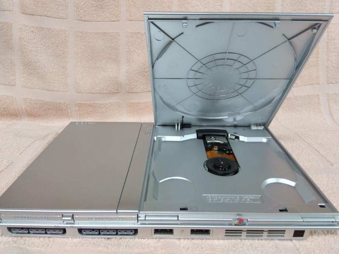 送料無料◆2025新品 完動美品 レンズ交換済】箱付 12 本体 PS2 薄型 SCPH-77000 本体