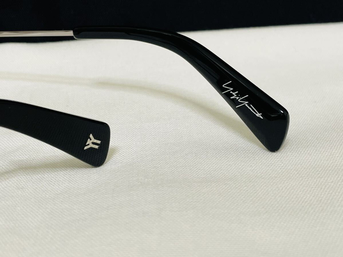 Yohji Yamamoto ヨウジ ヤマモト メガネフレーム YY1066 613 伊達眼鏡 未使用 美品 オクタゴン形 ブラック シルバーの画像9