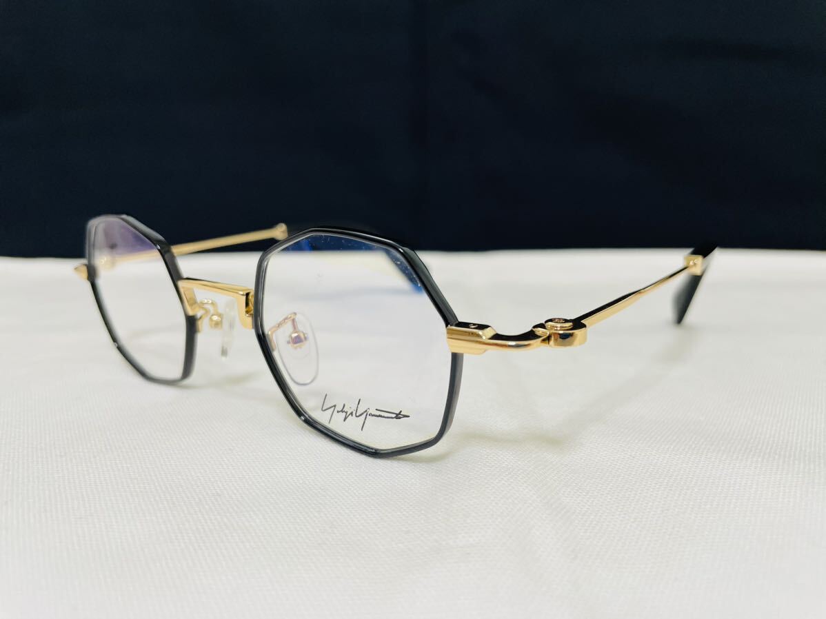 Yohji Yamamoto ヨウジ ヤマモト メガネフレーム YY1308 002 伊達眼鏡 未使用 美品 オクタゴン形 ブラック ゴールド 人気カラーの画像3