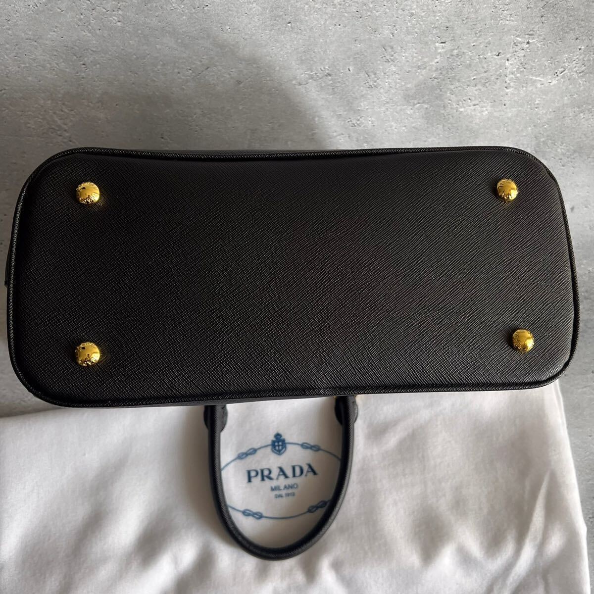 ◇極美品/付属品◇PRADAプラダ ガレリア サフィアーノレザー ◇極美品/付属品◇PRADAプラダ ガレリア サフィアーノレザー