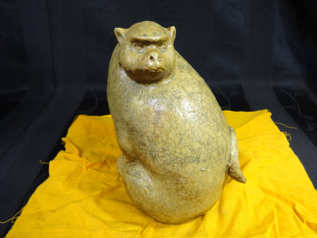 【大津豊泉 申 陶器の置物】菱野窯 干支 猿 さる 縁起物 高さ 約18cm 共箱 陶器 インテリア【B7-4④】0404_画像4