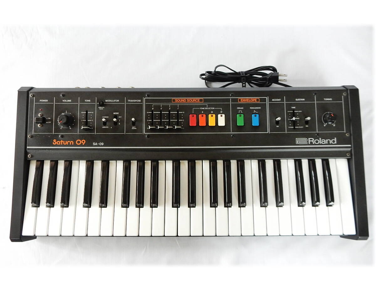 Roland ローランド SA-09 アナログシンセサイザー キーボード ケース付き ジャンク品の画像3