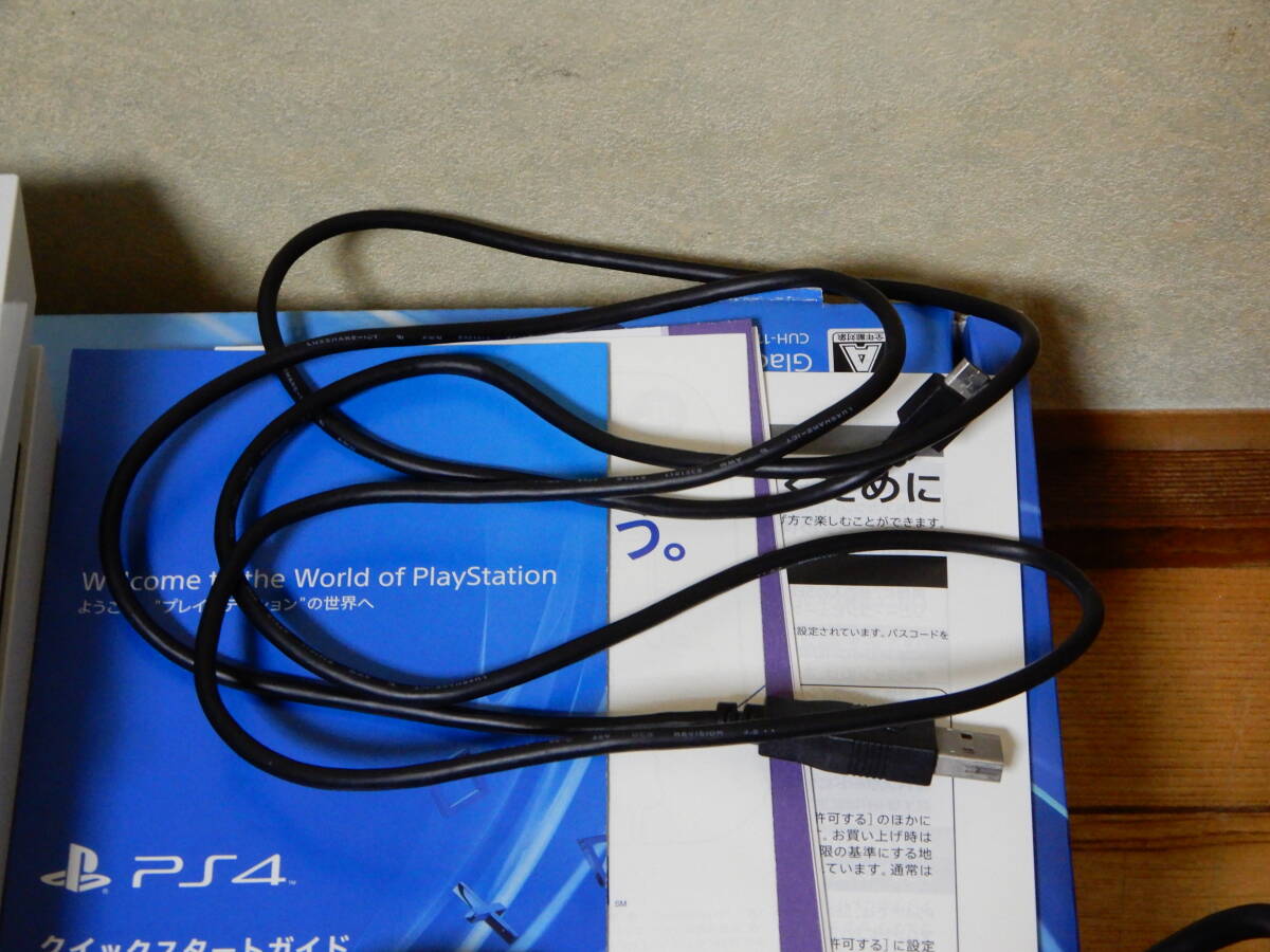 PS4 本体 500GB ホワイト SONY PlayStation4 CUH-1100A 初期化 動作確認済 おまけ付きの画像5
