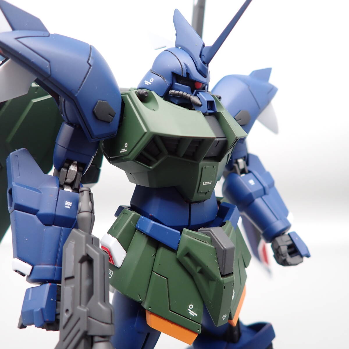HGCE ゲルググメナース 全塗装済み完成品 ガンダムSEEDFREEDOM HGCE ゲルググメナース 全塗装済み完成品 ガンダムSEEDFREEDOM