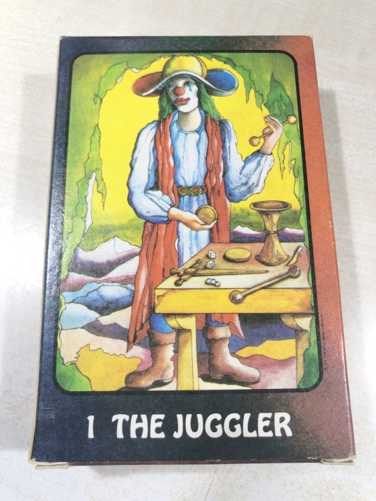 タロットカード I THE JUGGLER 78枚 送料520円 【a-5482】の画像1