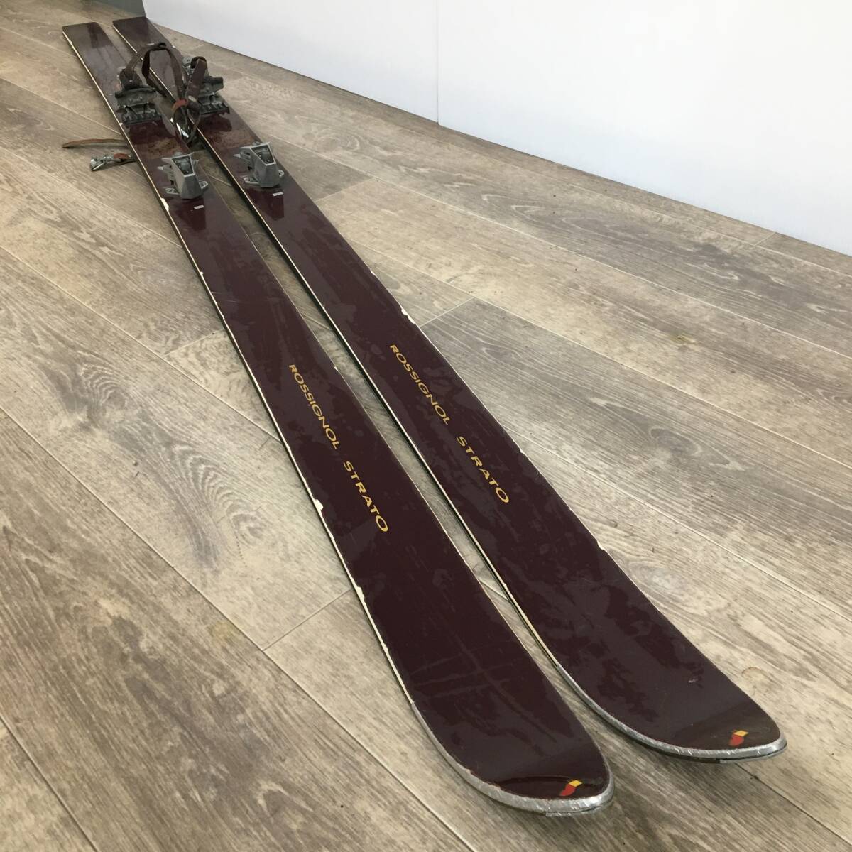 レトロ スキー板 ロシニョール ROSSIGNOL STRATO 全長約203cm 現状品 24d菊MZ_画像1