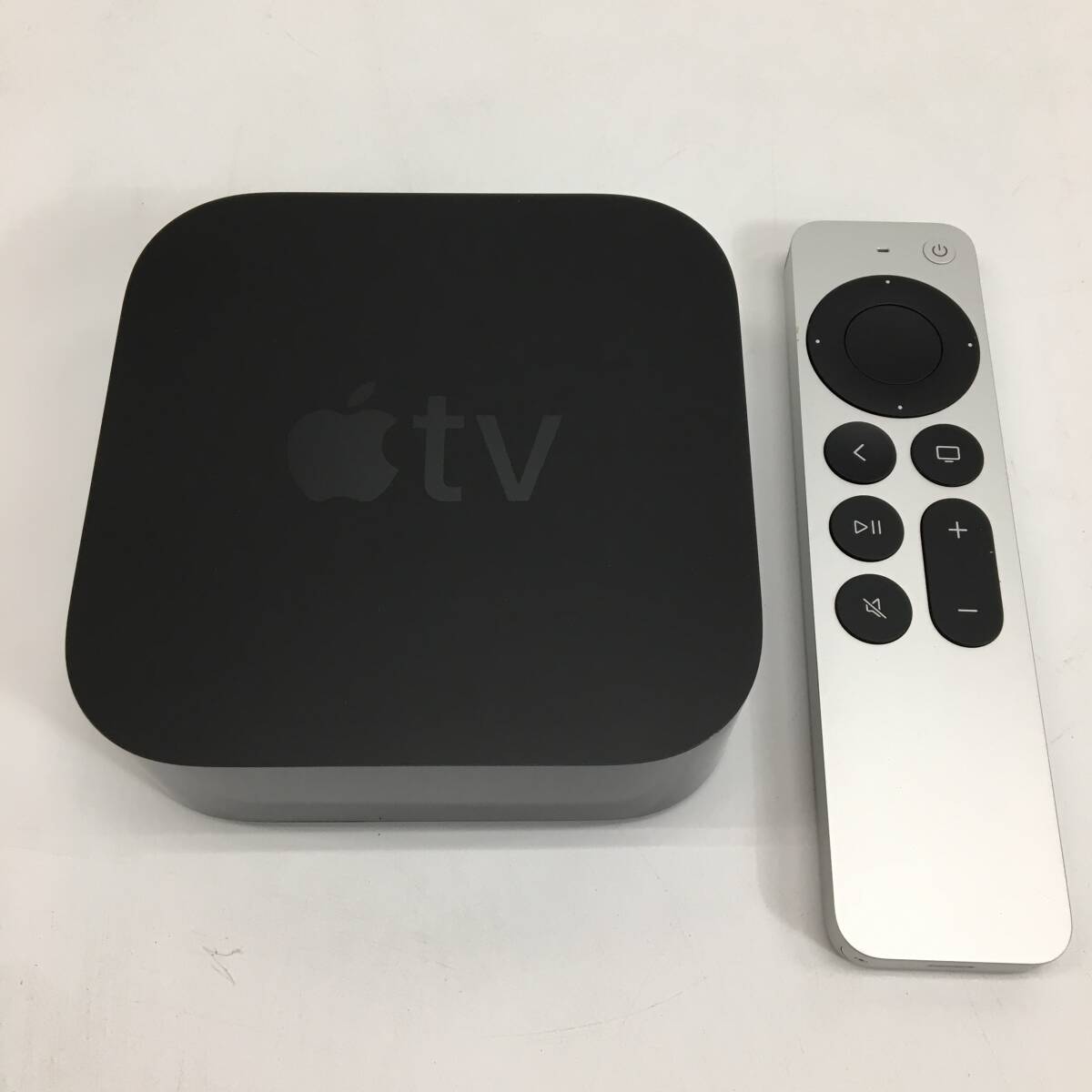 Apple/アップル Apple TV 4K 第2世代 A2169 リモコン付き 動作品 電源コード欠品 24d菊TKの画像1