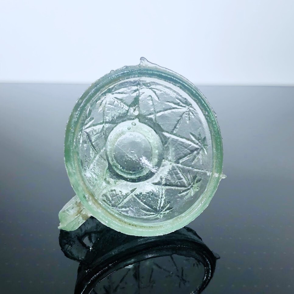 ペロペロ ままごと 淡いアクア色 楓レリーフ ティーカップ 食器 ミニチュア プレスガラス 玩具 検索 おはじき 金平糖 盃 氷コップの画像3