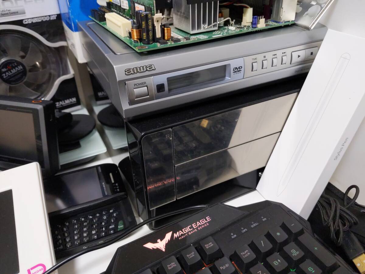 PCケース マザーボード HDD 1TB ゲーミングキーボード RAZERマウス DVDプレイヤー カーナビ レーダー探知機 AKB48 ジャンク まとめ セットの画像6