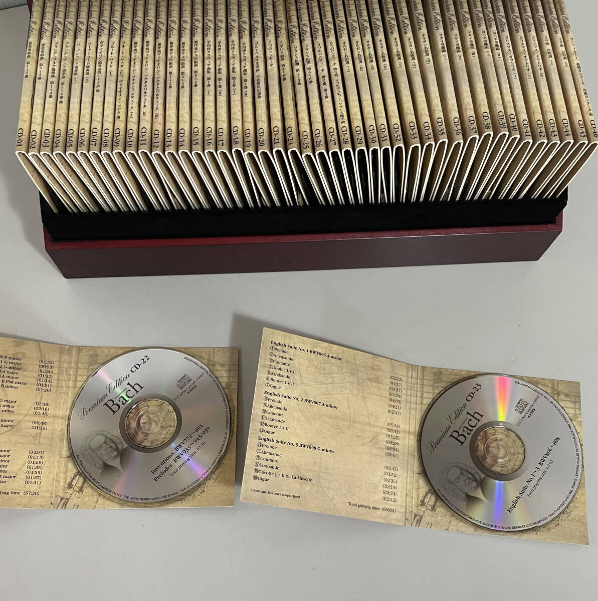 【美品】バッハ Premium Edition J.S.Bach CD46枚セット 豪華木製キャビネット入り プレミアムエディションの画像5