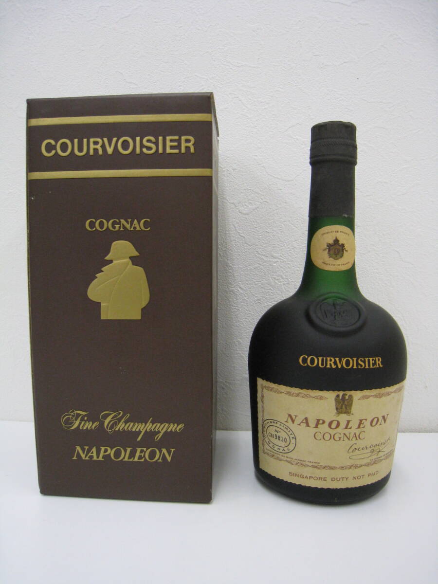 ◆COURVOISIER◆ クルボアジェ NAPOLEON COGNAC ナポレオン コニャック 700ml 40% 未開栓 箱付き 古酒の画像1