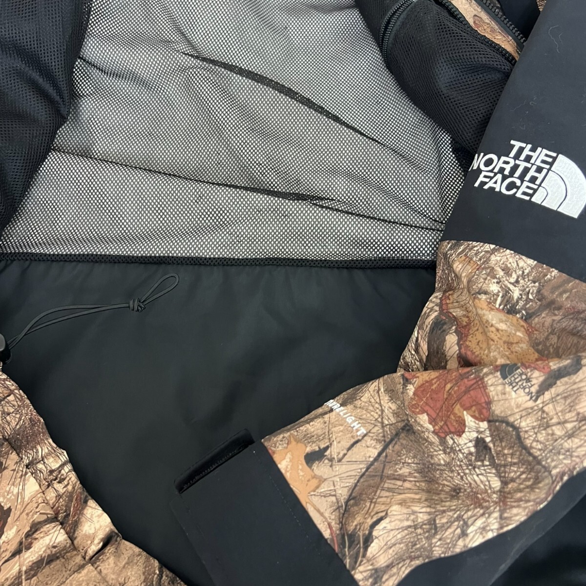 THE NORTH FACE 1994 RETRO MOUNTAIN LIGHT JACKET REAL THREE CAMO ノースフェイス ナイロンジャケット リアルツリーカモ【古着】