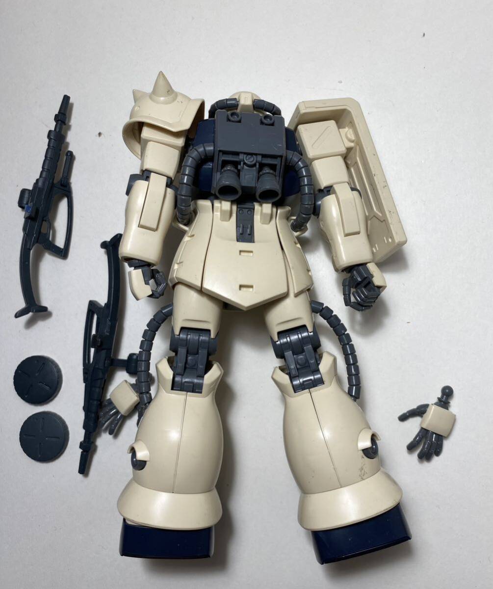 MG 1/100 ザクII F2型 連邦軍仕様 機動戦士ガンダム0083 ZAKU II F2 ガンプラ 完成品 パーツ取り 改造用 念のためジャンクの画像2