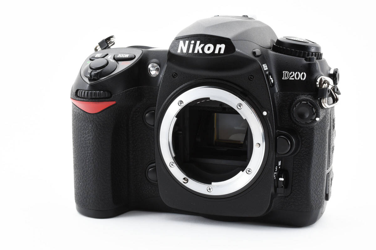 ■ 極ショット数1800回・美品 ■ ニコン Nikon D200 ボディ A43S138S328DK C484の画像2