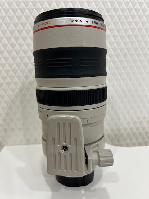 G「19965」Canon EF 100-400mm 1:4.5-5.6 L IS ULTRASONIC レンズ ET-83C 純正レンズフード ソフトケース付 _画像5