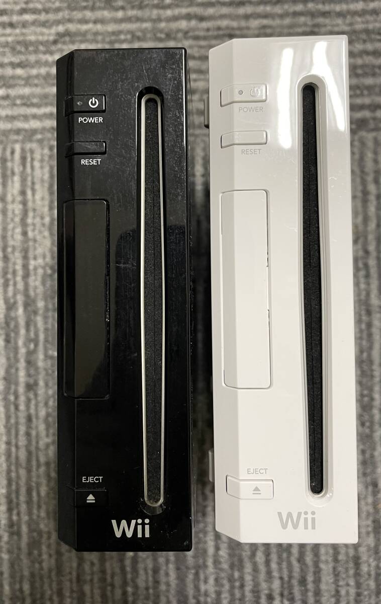 大G「19502」Nintendo Wii RVL-001 本体 任天堂 ニンテンドー コントローラー 付属品 2台　まとめ　通電確認_画像6