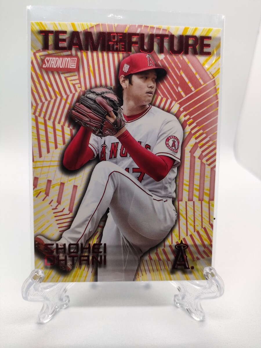 【激レア、Redパラレル】大谷翔平 - 2022 Topps Stadium Club TOF-17 Team of the Future insert Red_画像1