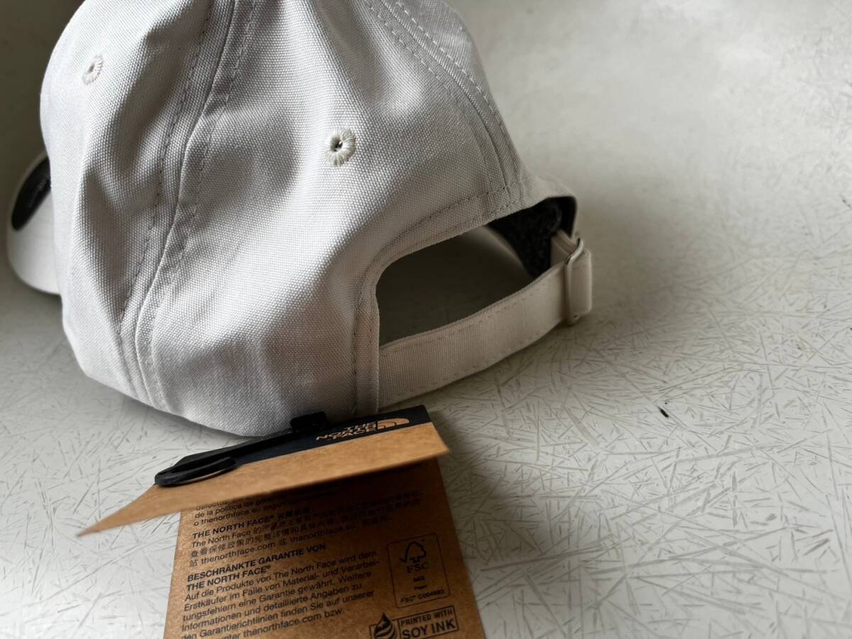 新品 正規品 USA限定 The North Face ノースフェイス ロゴ刺繍 帽子 コットンキャップ 男女兼用 調節可能 ガーデンホワイト_画像5