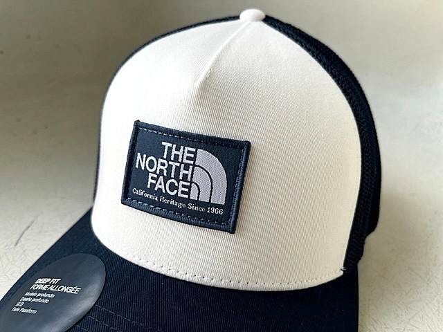 新品 USA限定 本物 日本未発売 The North Face ノースフェイス FLEXFIT トラッカーハット メッシュキャップ 帽子 ユニセックス 調節可能の画像2