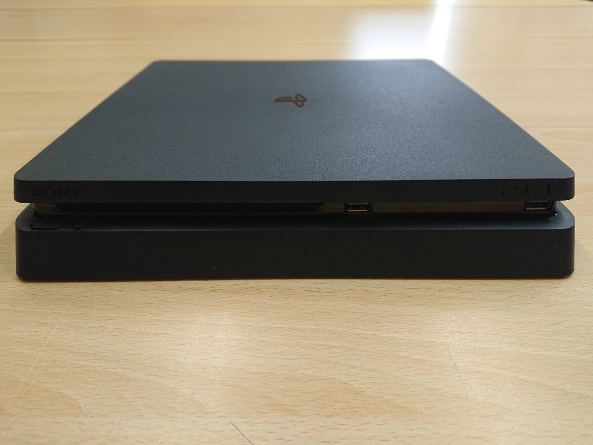 071 C-937/PlayStation4 PS4 本体 ブラック 500GB CUH-2000A 外箱無し 欠品有り_画像3