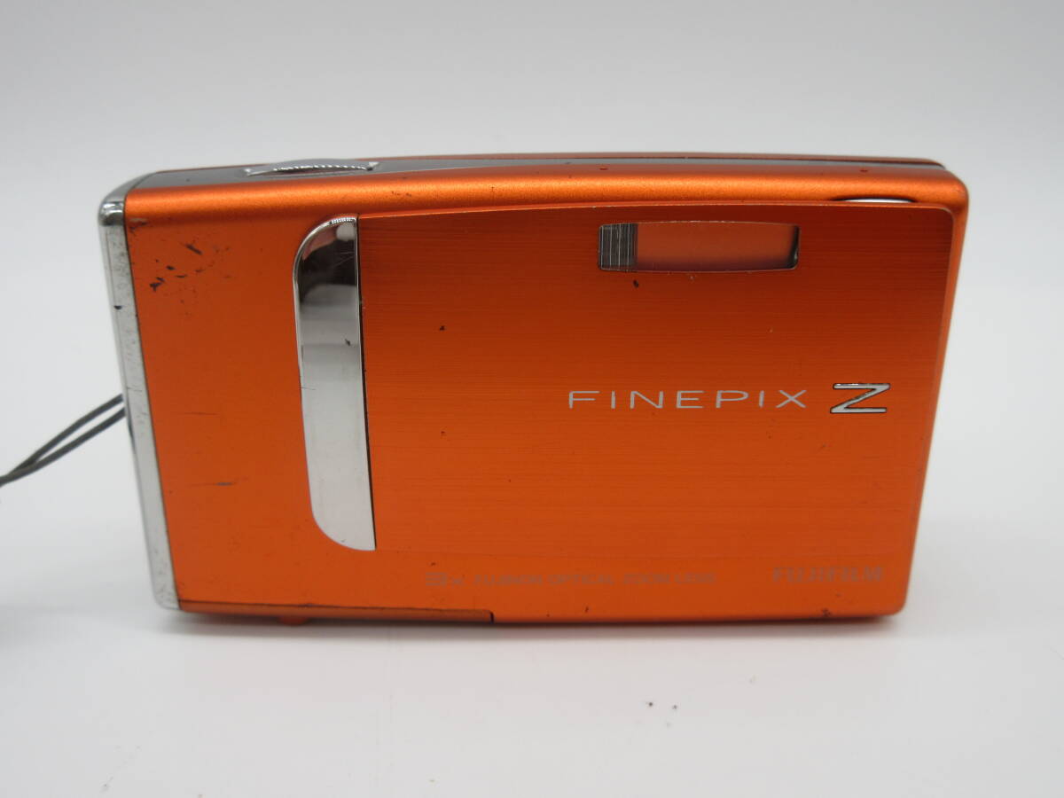 【★１円～★現状販売！】[U8179]コンパクトデジタルカメラ FUJIFILM FinePix Z10fd オレンジ_画像1