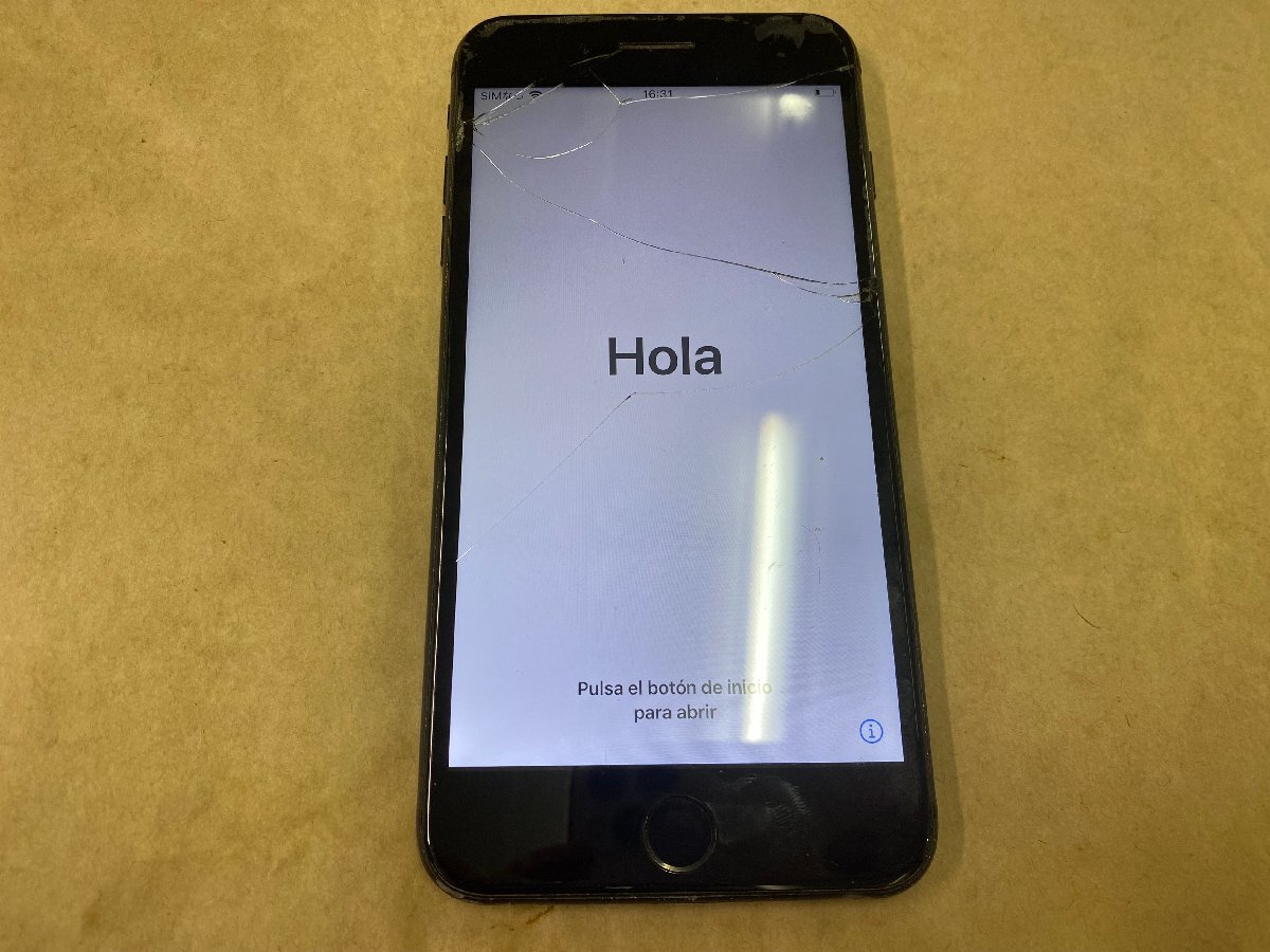 ●ジャンク● iPhone 7 Plus ブラック SIMロック解除済み アイフォンの画像1
